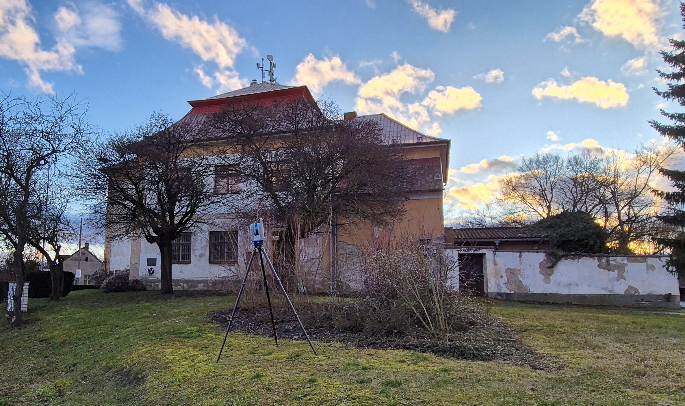 3D skenování a pasport staré školy - Středočeský Kraj